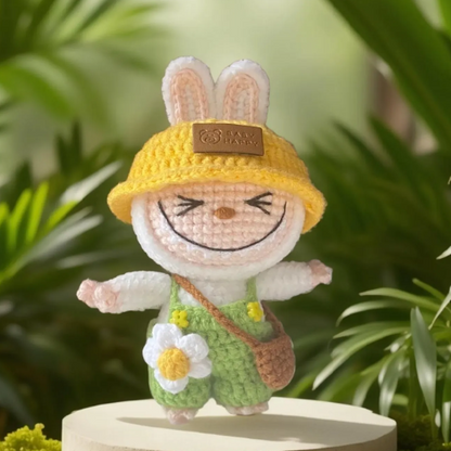 Labubu Smiling Bunny - Crochetwonderlaand
